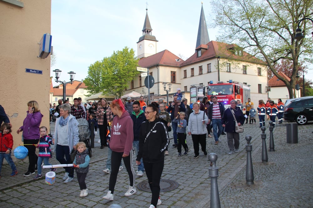 Fackelumzug 2022 Feuerwehr Hohenmölsen