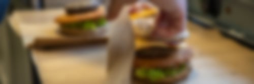 Burger Zubereitung: immer frisch mit regionalen Produkten