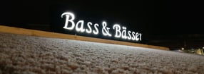 Willkommen! | Bass und Bässer