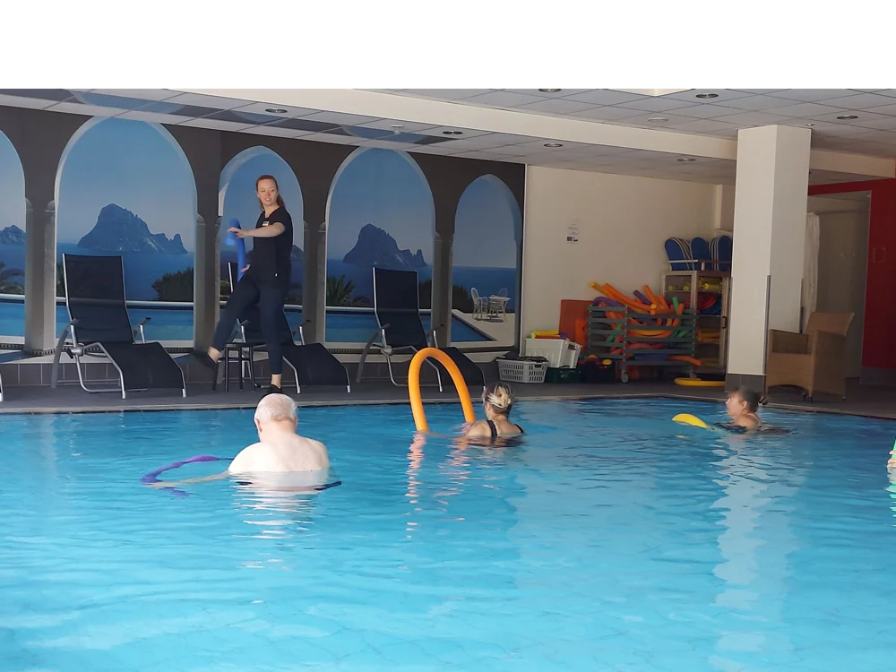 Aquafitness im hauseigenem Sole-Schwimmbad