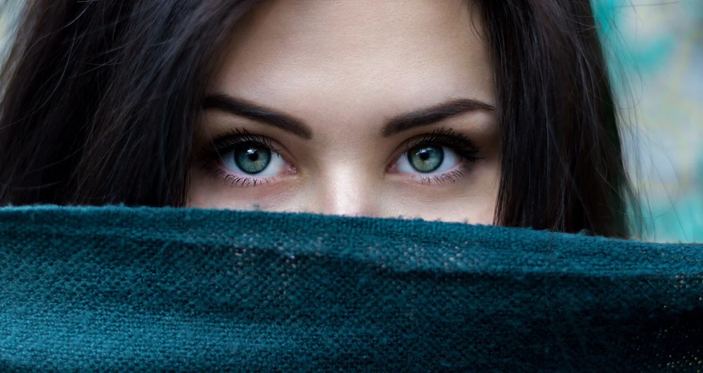 Frau mit schönen Augen
