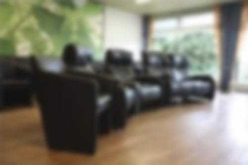 Gemütliche Sessel in unserem Gemeinschaftsraum