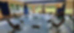 Geräte für Zirkeltraining im Kursraum