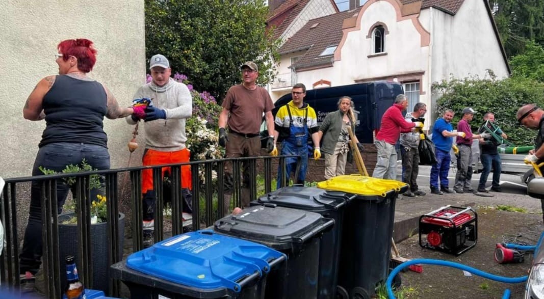 Wahlkampf war gestern, HELFEN ist heute