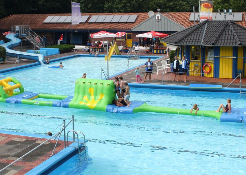 Wibit im Freibad Alstätte