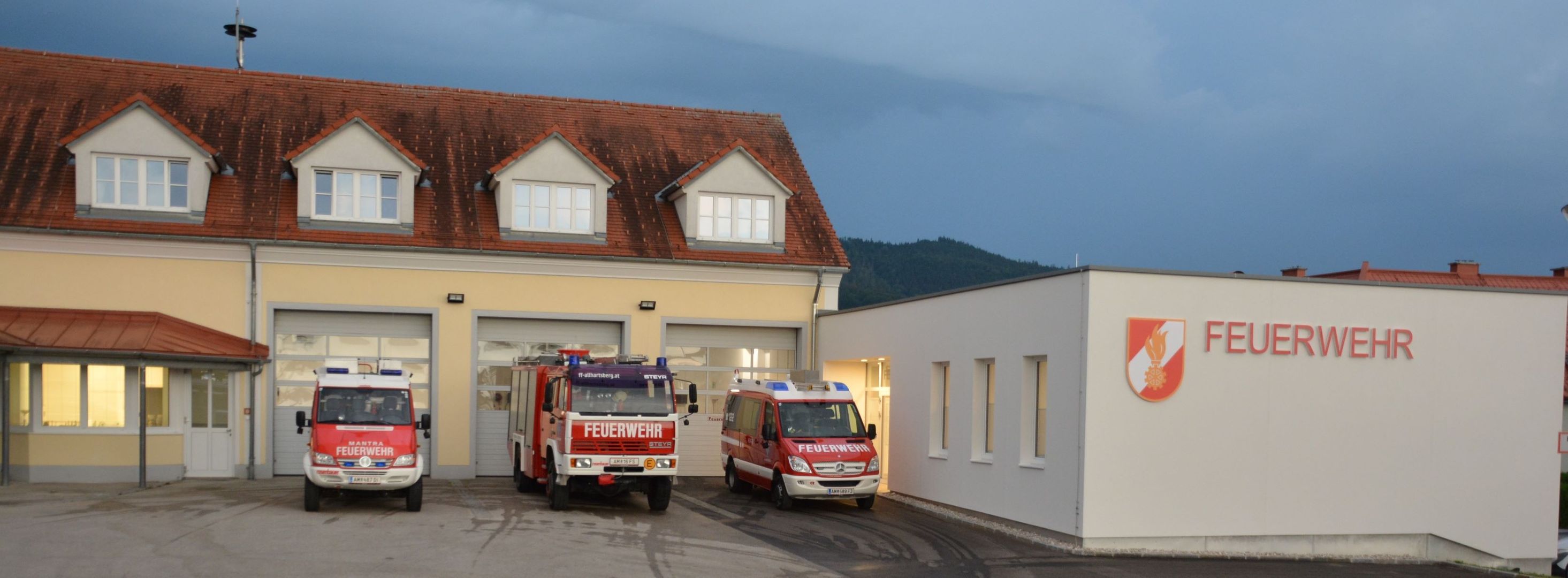 Unser neues ​​Feuerwehrhaus - Feuerwehrhaus Neu