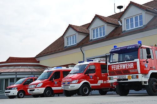 Fahrzeuge | Freiwillige Feuerwehr Allhartsberg