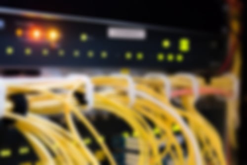 Internet- & Telefonanschlüsse