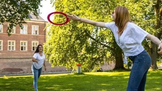 Symbolbild Freizeitangebote, Ahauser Schlossgarten