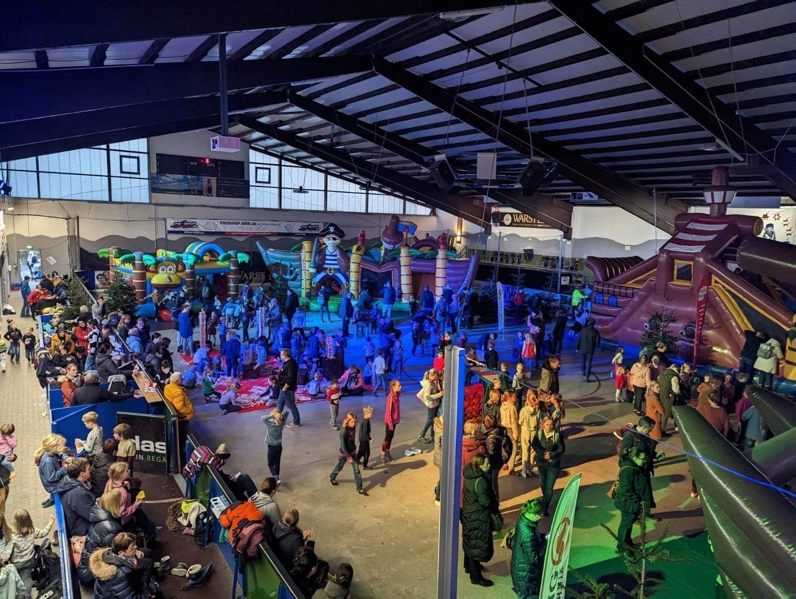 Böwing Fun Arena - Hüpfburgen