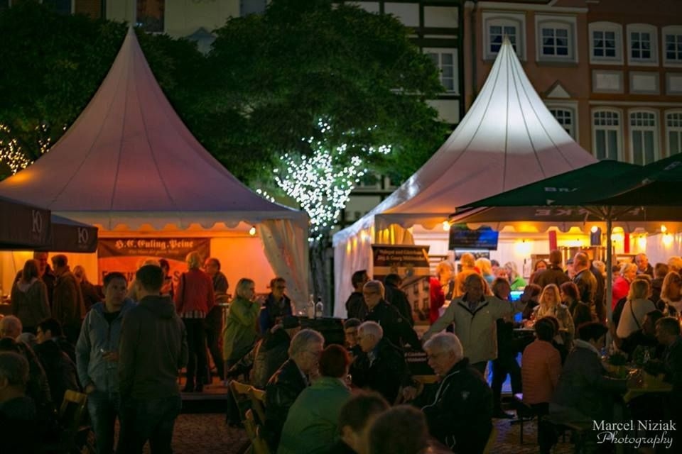 Weinfest Peine auf dem Marktplatz