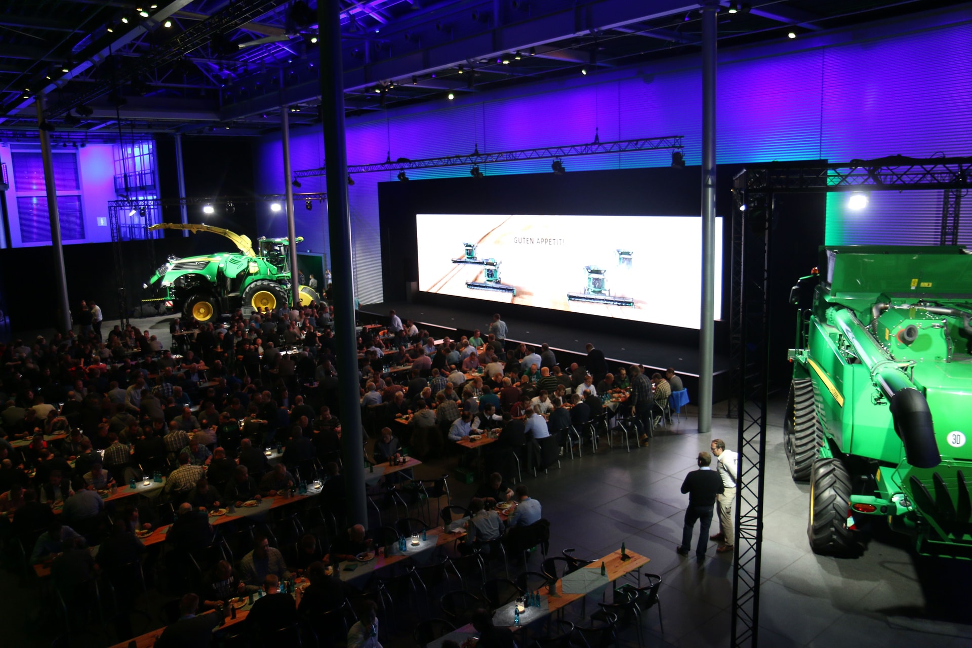 Messebau Produktpräsentation John Deere
