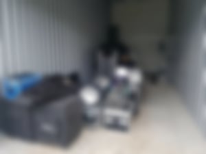 Material in der Garage
