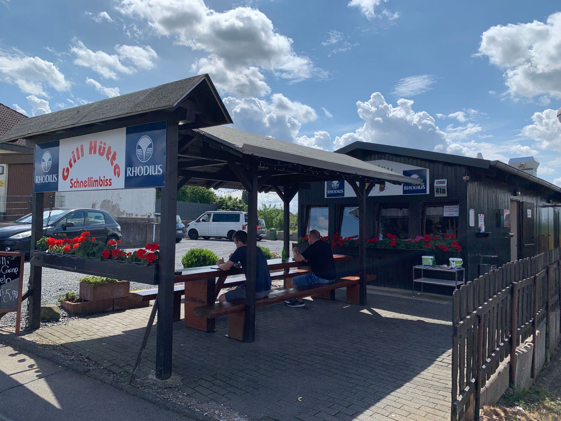 Grillhütte HöhrGrenzhausen in Bildern