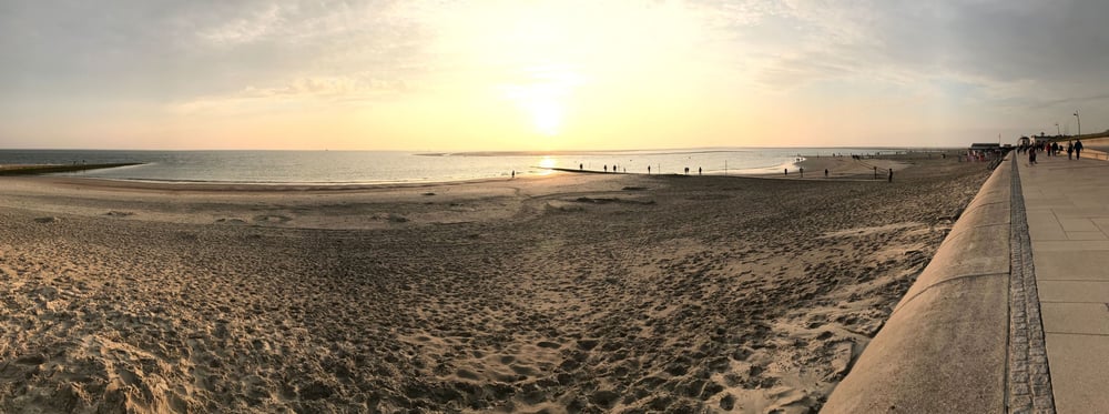 Borkum - Strand - Promenade