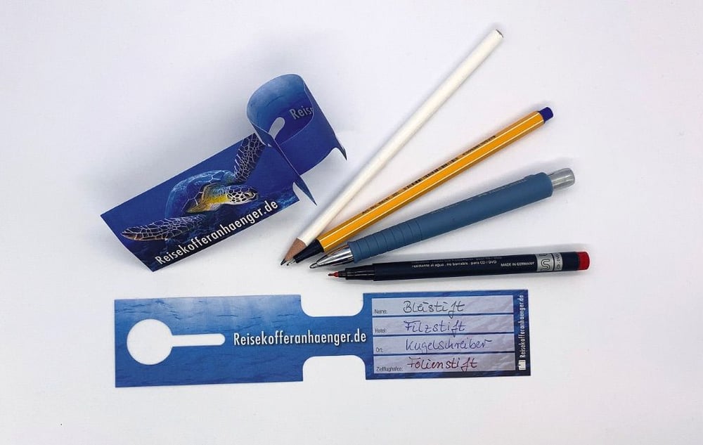 Unsere Reisekofferanhänger sind beschreibbar mit allen gängigen Stiften