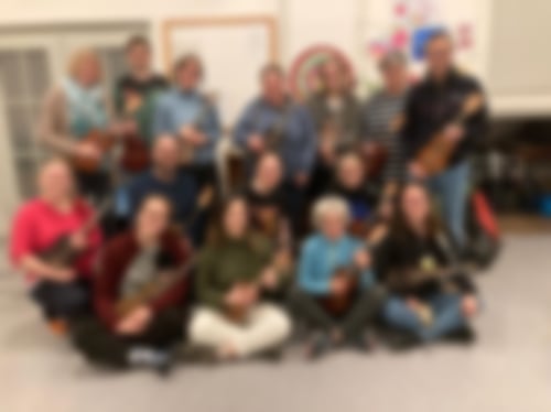 Gruppenbild Ukulele Kurs April 2024