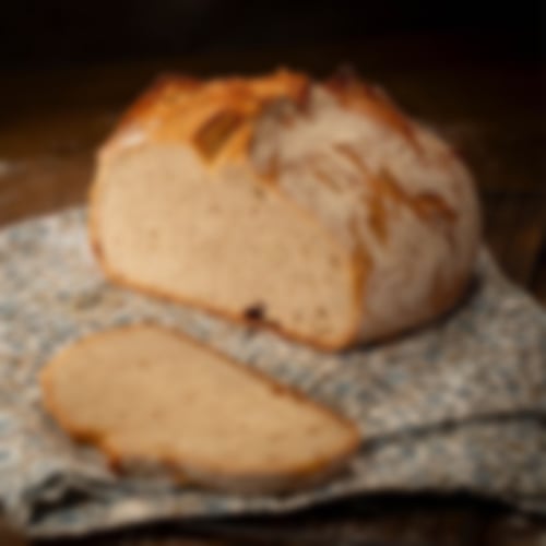 Mildes, saftiges Weizenmischbrot mit weicher Krume und langer Frischhaltung bei Essmann’s Backstube