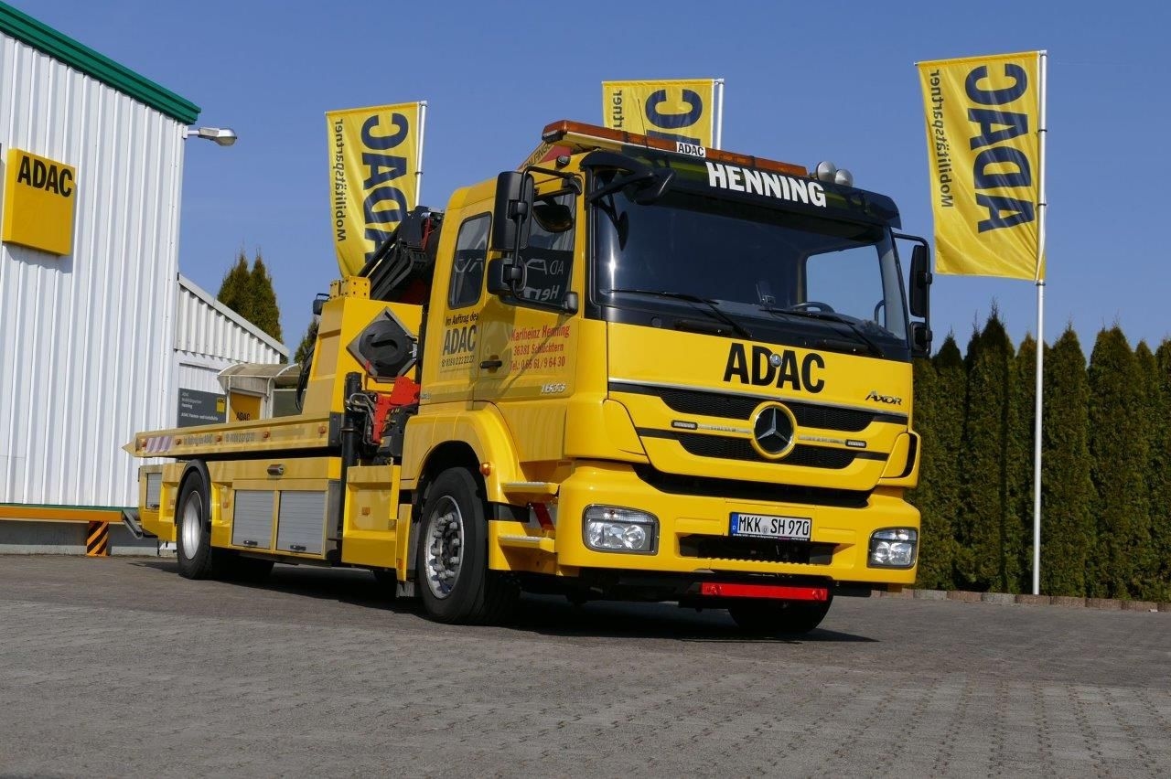 Mercedes Axor 1833