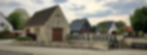 Alte Friedhofskapelle mit Mahnmahl für die Gefallenen und Vermissten der Weltkriege