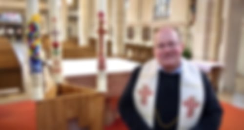 Pfarrer Dietmar Schöneich als erster Pfarrer der Pfarreiengemeinschaft Wallenhorst