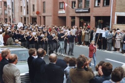Umzug 1983 zum 100 jährigen Bestehen der Städtischen Kapelle