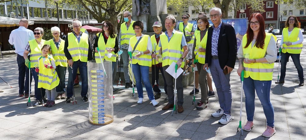 Aktion „fill the bottle” unter Beteiligung der Bürgerinitiative „Umweltschutz Kehl“, kleinen und großen Bürgerinnen und Bürger aus Kehl und seinen Ortsteilen im Mai 2021.