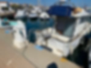 Landanschluss Boot im Hafen