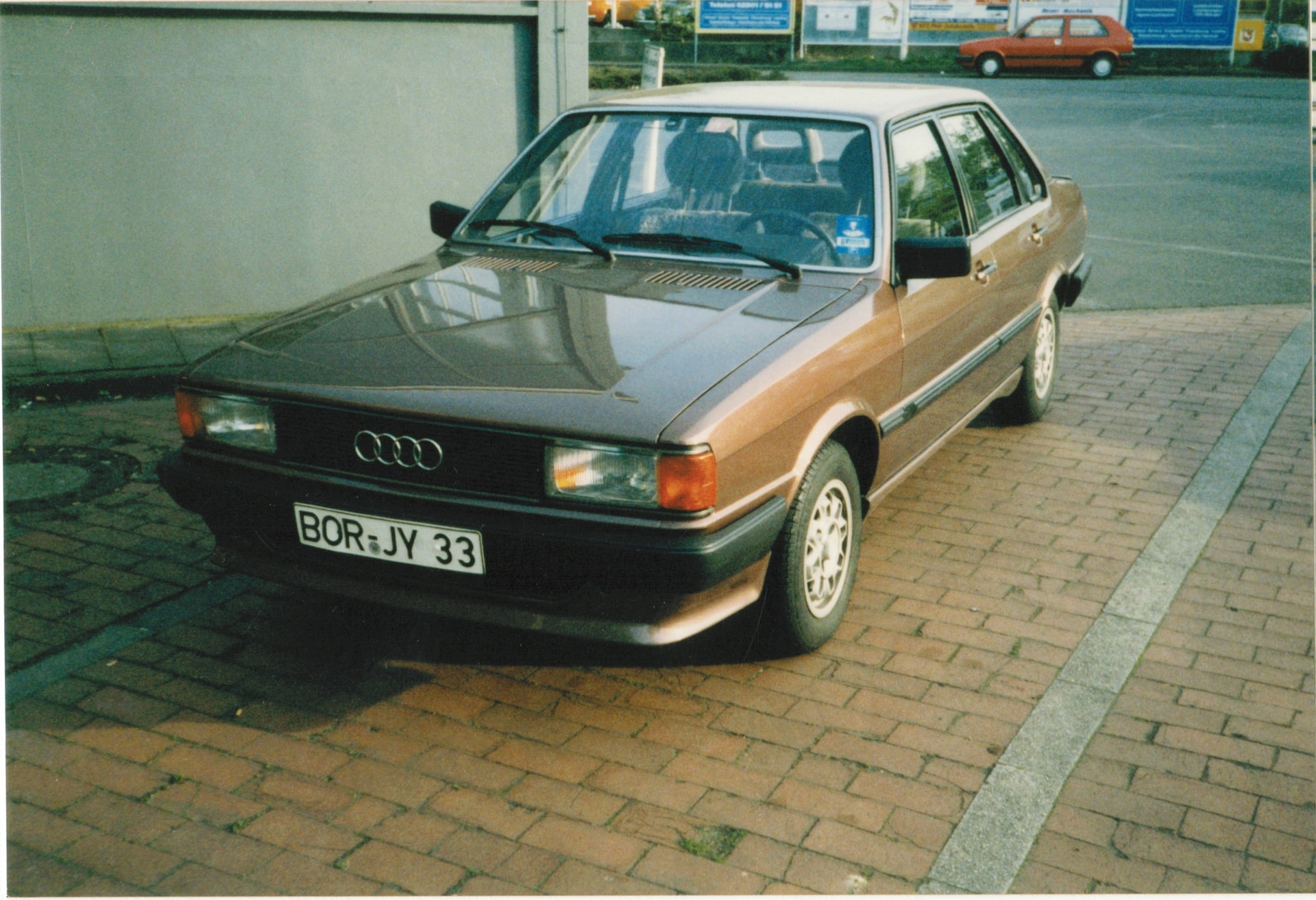 Audi 80 LD saturnmetallic gesucht