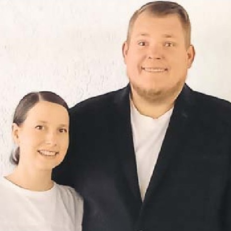 Pastor Simeon Kloft mit seiner Frau Jenny Kloft
