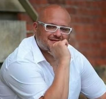 Daniel Pecnik