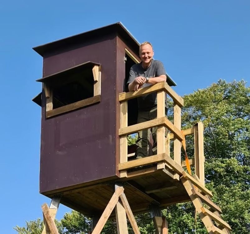 Matthias Lins auf Hochsitz