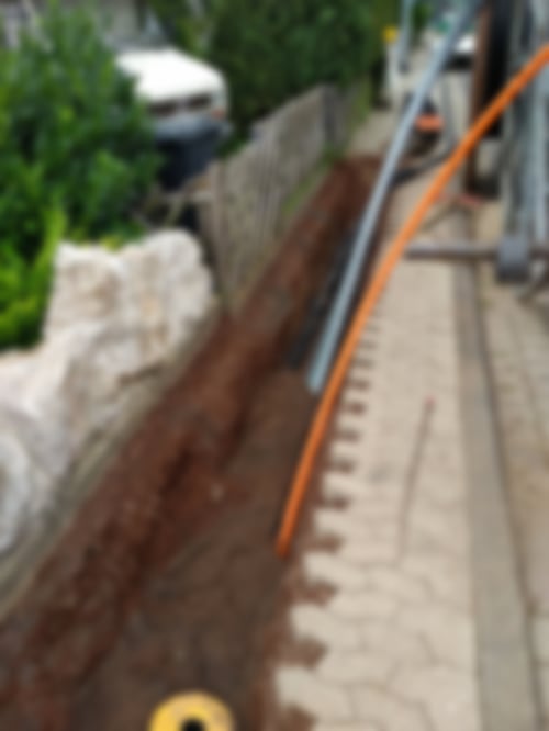 MD24 Leerrohr in den Gehwegen