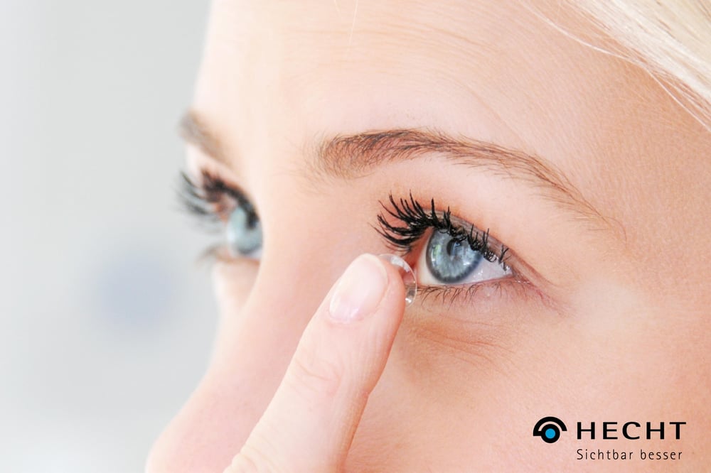 Kontaktlinse einsetzten - HECHT Sichtbar besser