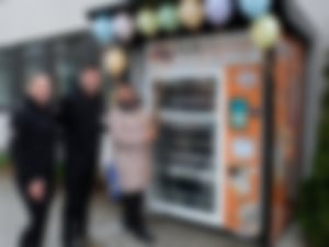 Eiscafe Miraval Eisautomat in Seibranz 