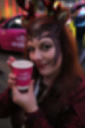 Cosplay trifft mobilen Kaffeegenuß
